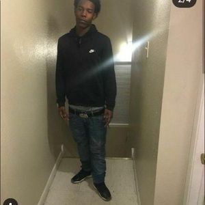 Meet your Posher, Darius